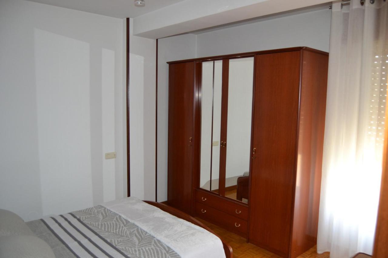 Inmoinsuas Train Station Apartman Sarria Kültér fotó